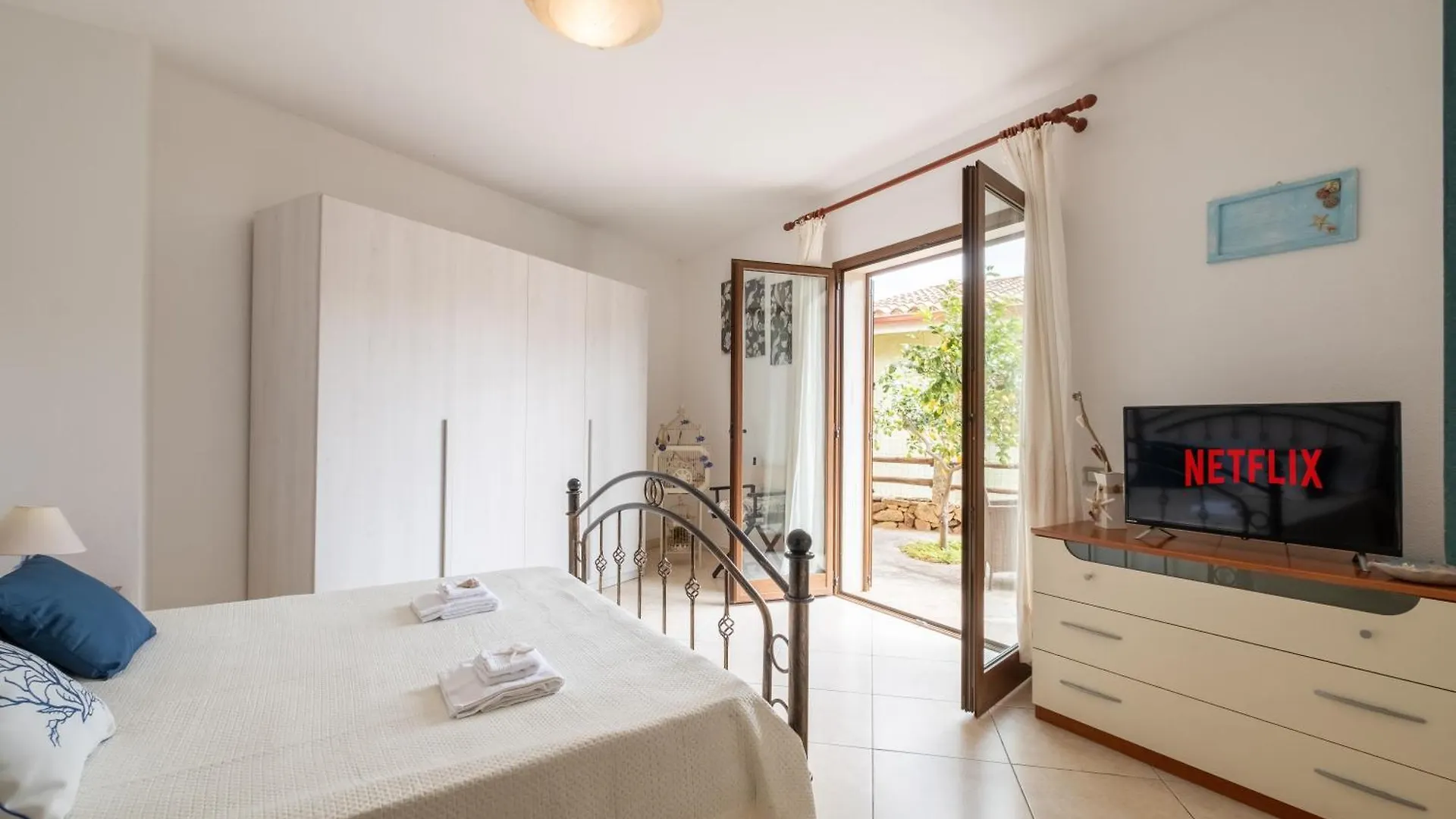 Ur - Sun & Sea Apartment Villasimius Italy
