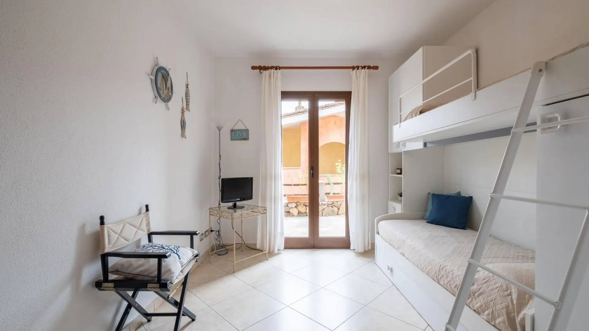 Ur - Sun & Sea Apartment Villasimius